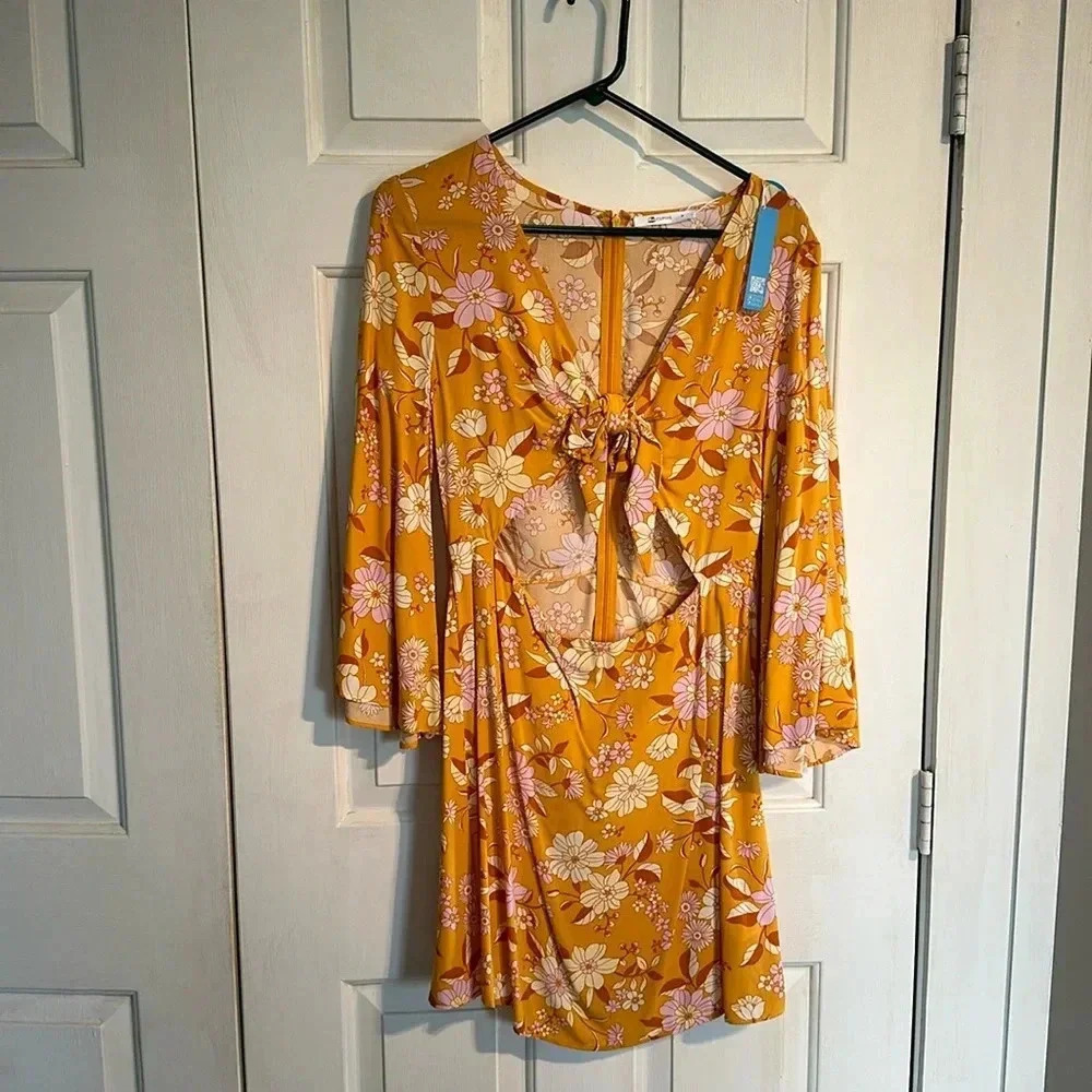 NWT Cupshe Dress Medium